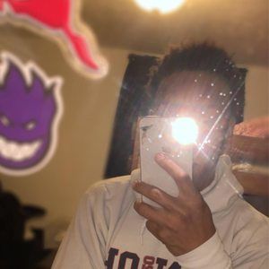 Meet your Posher, Corey